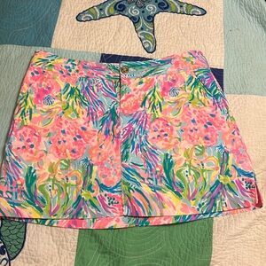 EUC Lilly Pulitzer Skort size 8